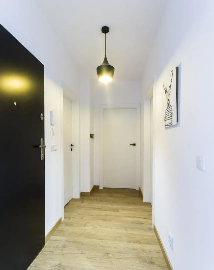 Nowy Apartament Atal Tower - Garaż - Taras Widokowy - Centrum Wrocław Polska